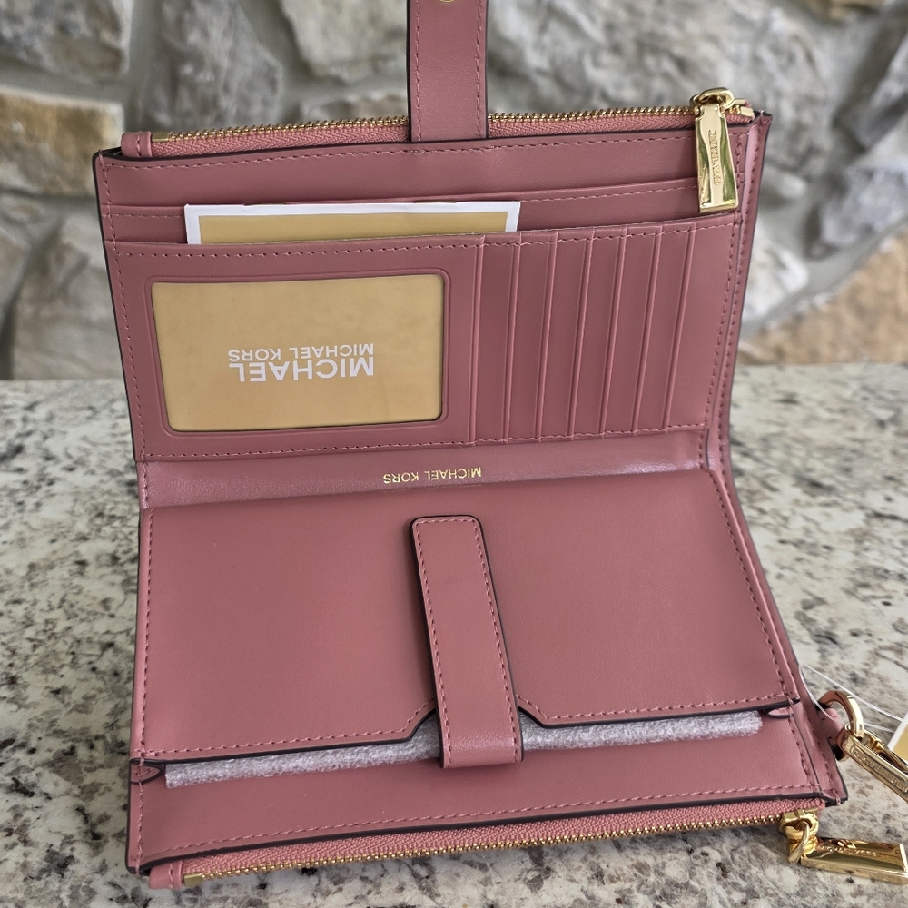 Michael Kors Jet Set Color-Block Pink Double Zip Wristlet - Picture 3 of 6
